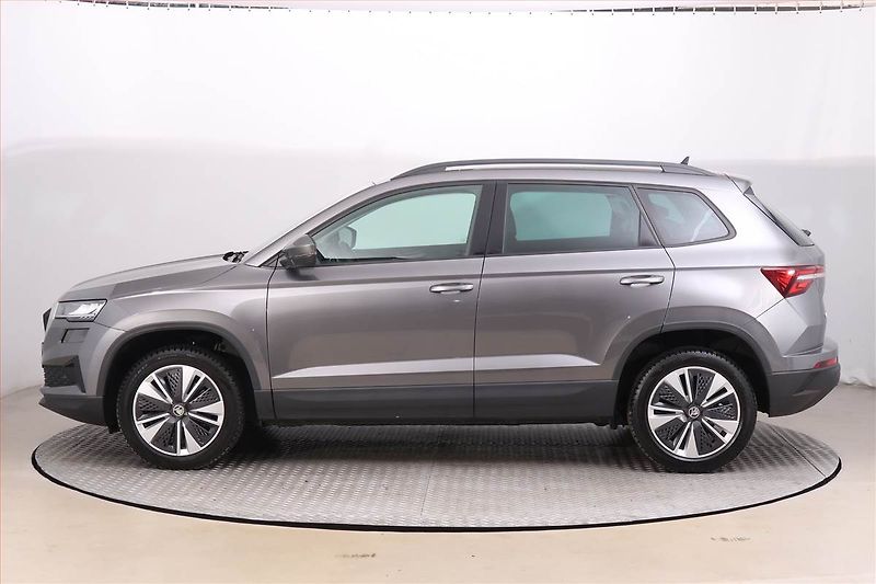 Škoda Karoq (2022) 2.0 TDI - fotka 3 z 21