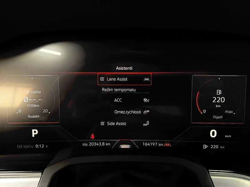 Volkswagen Touareg 3.0TDI 4MOTION R-LINE, MASÁŽE, - fotka 19 z 31