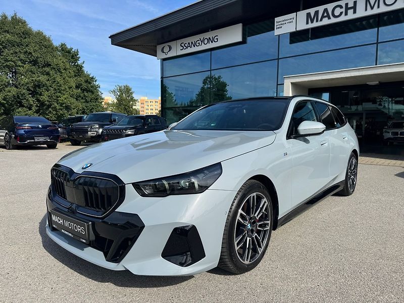 BMW Řada 5 540d xDrive Touring Nezávislé - fotka 4 z 28