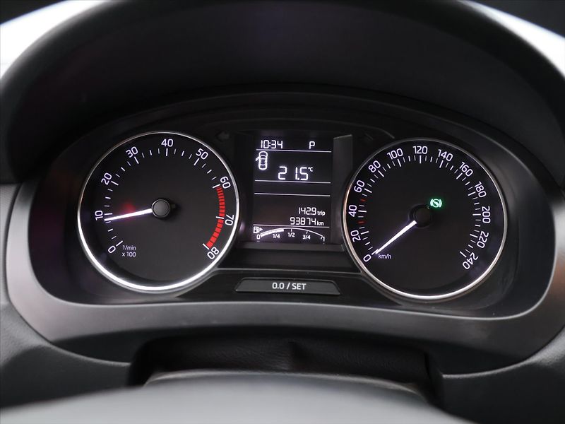 Škoda Rapid 1.2 TSI 66KW DSG Klima - fotka 14 z 24