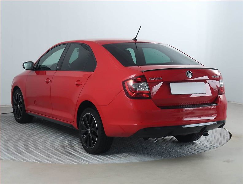 Škoda Rapid (2017) 1.0 TSI, Serv.kniha, Kůže - fotka 4 z 16