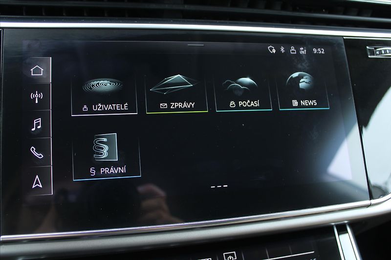 Audi Q8 55TFSi 250kW QUATTRO S-LINE ČR - fotka 17 z 31