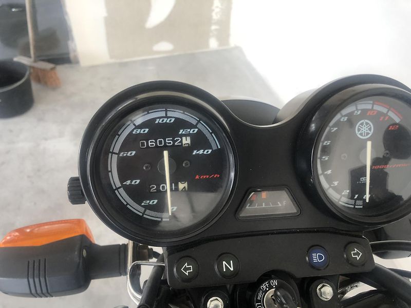 Yamaha YBR 125 - fotka 11 z 15