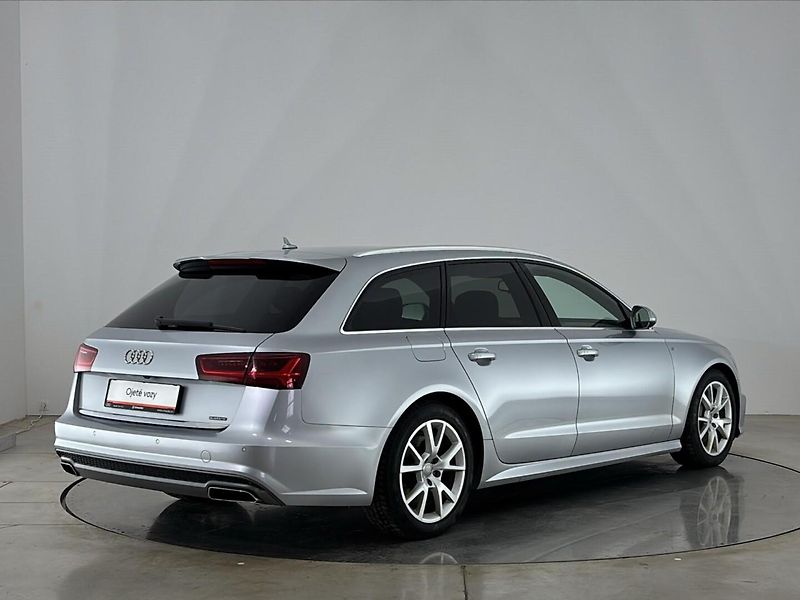 Audi A6 quattro S tronic - fotka 2 z 29
