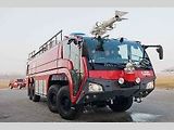 Superdragon pohání dvojice motorů IVECO, které dosahují společného výkonu 824 kW. Obrovská 8kolka se umí na 80 km/h rozjet za méně než 25 sekund, ručička tachometru dokáže překročit 135 km/h. Hnací sílu přenáší automatická převodovka Allison.