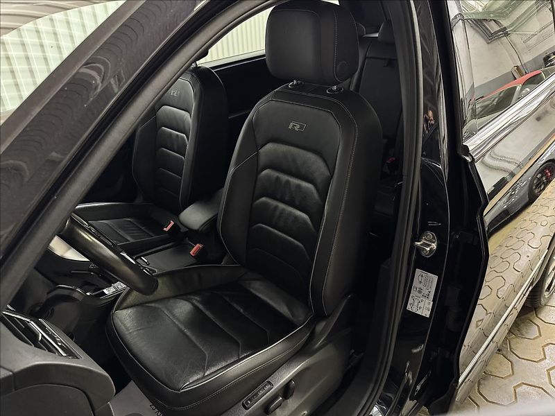 Volkswagen Tiguan Allspace 2.0TSI 140kW 4M FULL R-LINE - fotka 36 z 50