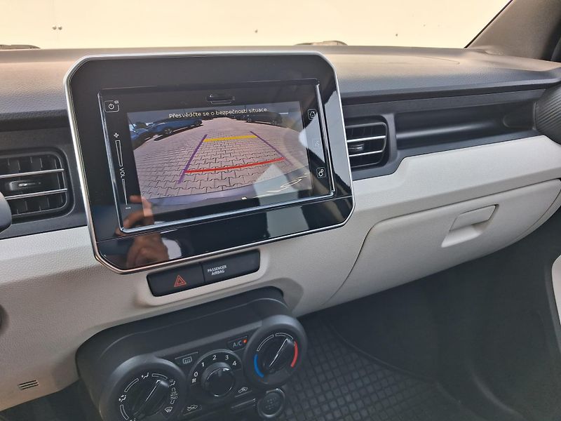 Suzuki Ignis 1,2 DualJet Premium - fotka 16 z 20