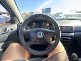 Škoda Octavia (2006) 1,6 MPI 75 KW KILOMETRY - náhled 25