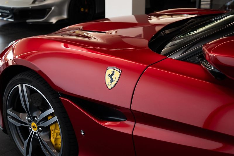 Ferrari Portofino JBL/360/Rosso Keramické Brzdy - fotka 28 z 30