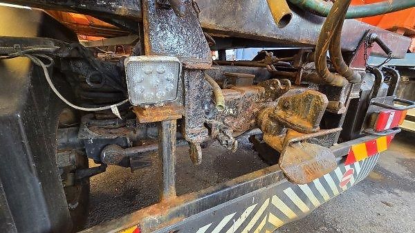 Praga (2000) UV80, 4X4 sypač 2.5m3 radlice - fotka 5 z 15
