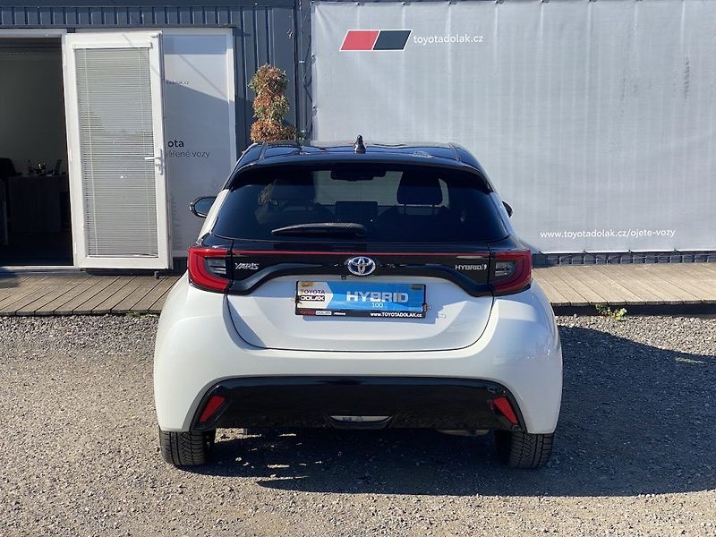 Toyota Yaris 1.5HSD, ČR, Selection, záruka - fotka 6 z 26
