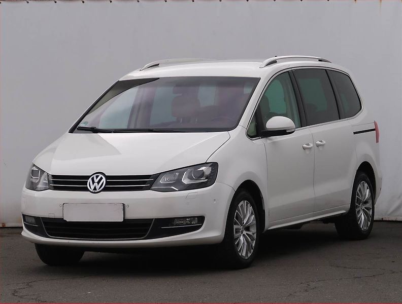 Volkswagen Sharan (2012) Highline 2.0 TDI BMT, Automat - fotka 2 z 25