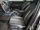 Ford Kuga (2011) 2.0 TDCi 4x4, AC, TZ, park - náhled 9