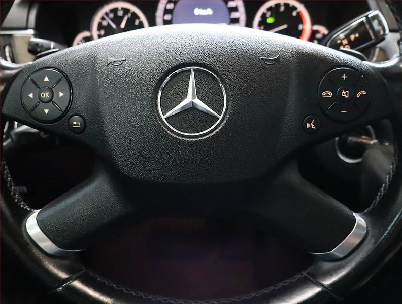 Mercedes-Benz Třídy E (2009) E 350 CDI, Automat, Xenony - fotka 22 z 23