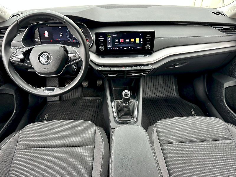 Škoda Octavia (2023) 2.0 TDI 85kW Ambition Combi - fotka 5 z 22