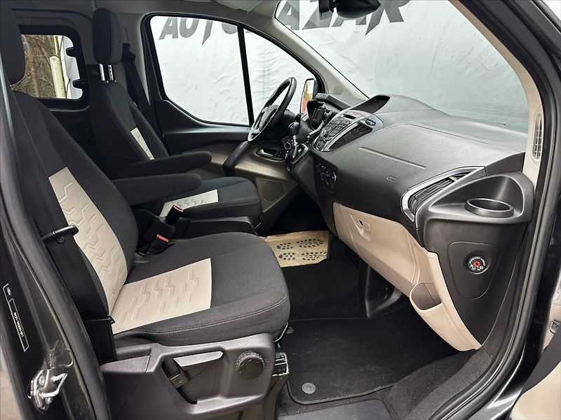 Ford Tourneo Custom 2,0 TDCi 96kW-CZ-DPH-SERVIS!! - fotka 12 z 45