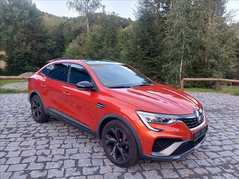 Renault Arkana 1,3 R.S. LINE 103KW Automat - fotka 9 z 36