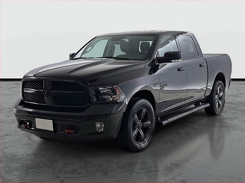 RAM 1500 (2022) 5.7 V8 Hemi - fotka 2 z 18