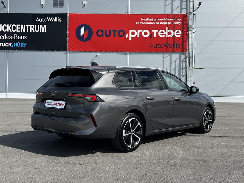 Opel Astra 1.5CDTi 96kW Elegance 1Maj DPH - fotka 4 z 22