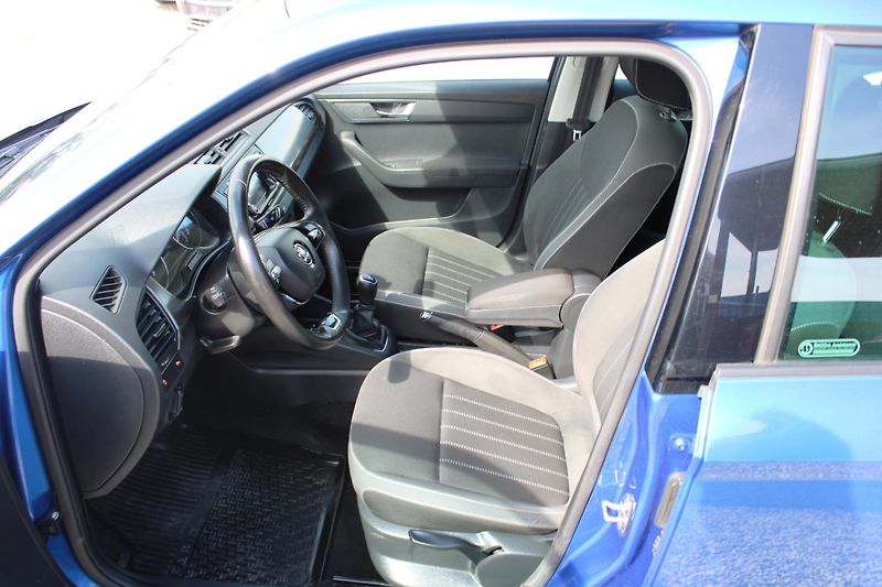 Škoda Fabia (2020) REZERVACE - fotka 9 z 16