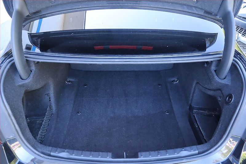 BMW Řada 3 (2016) 320 d, Serv.kniha, Navi - fotka 14 z 25
