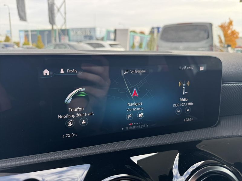 Mercedes-Benz Třídy A A 200 Progressive - fotka 10 z 29