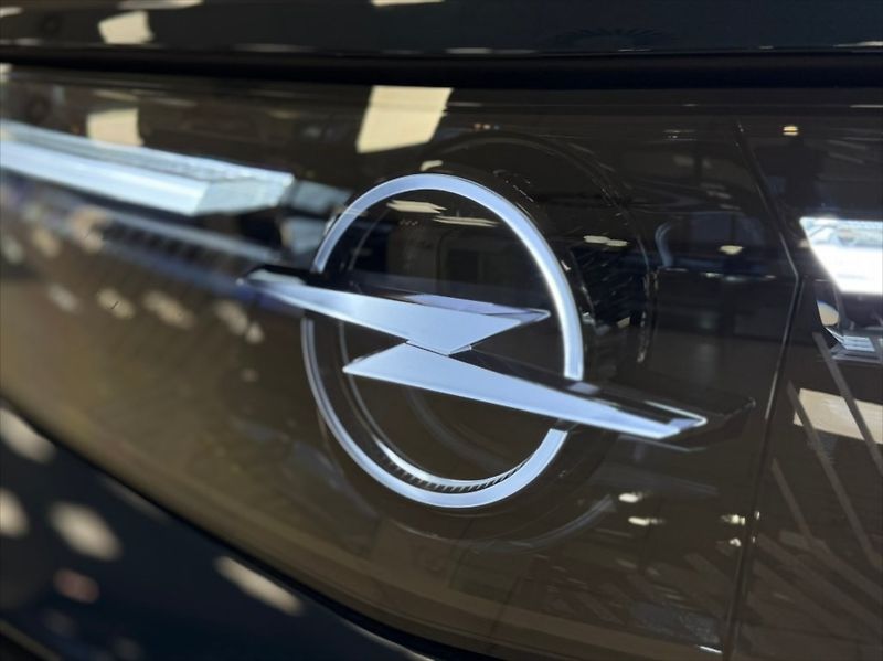 Opel Grandland (2025) 1.2 GS 1.2 TURBO 107 kW eDCT6 - fotka 6 z 14