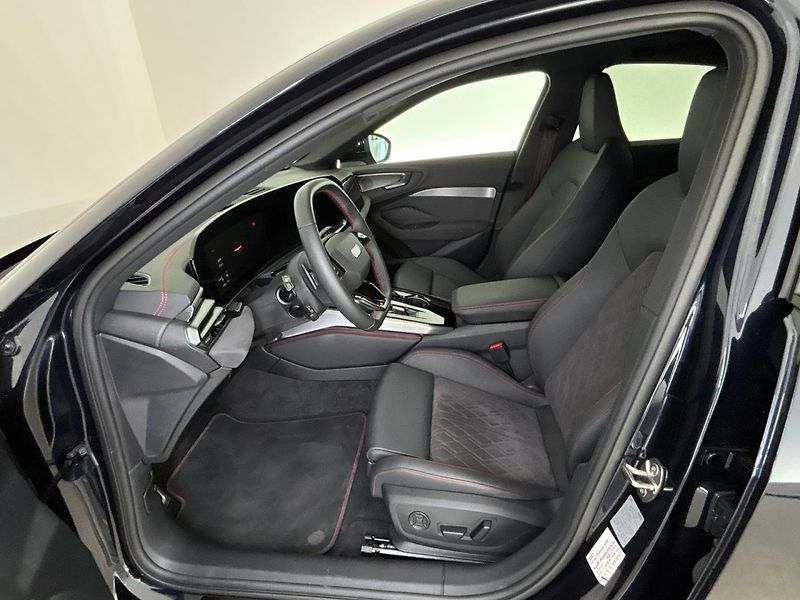 Audi A5 quattro 270kW - fotka 7 z 31