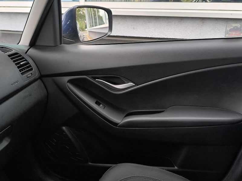 Hyundai ix20 (2019) 1.6 MPI CVVT - fotka 8 z 34