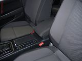 Volkswagen Passat (2018) 2.0 TDi, Trend, DSG - náhled 18