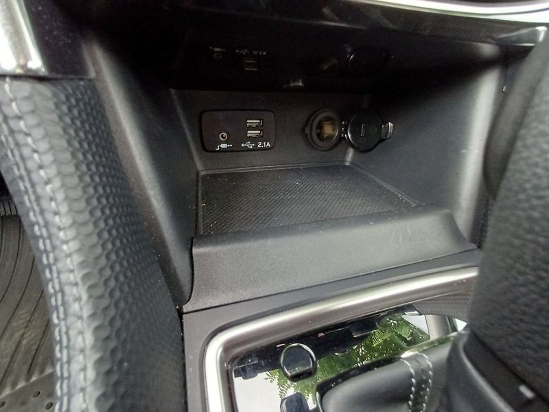 Subaru Forester COMFORT e-Boxer FB 20 110 kW C - fotka 15 z 22