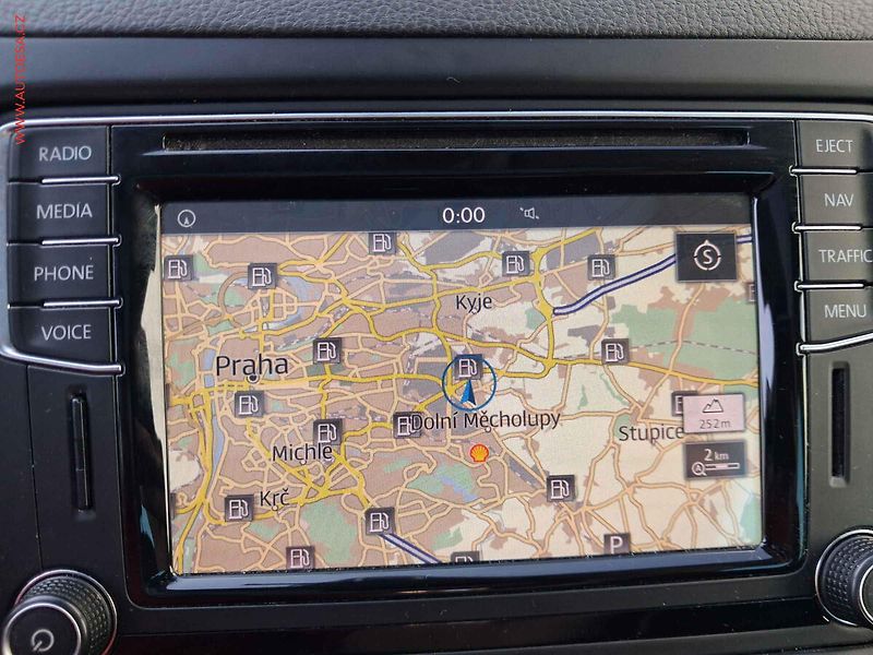 Seat Alhambra (2017) 1.4 TSi, FR, bixen, TZ, DSG - fotka 21 z 23