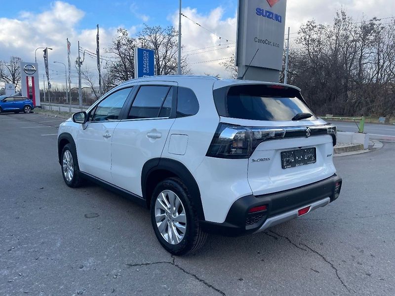 Suzuki S-Cross 4x4 Premium - fotka 5 z 10