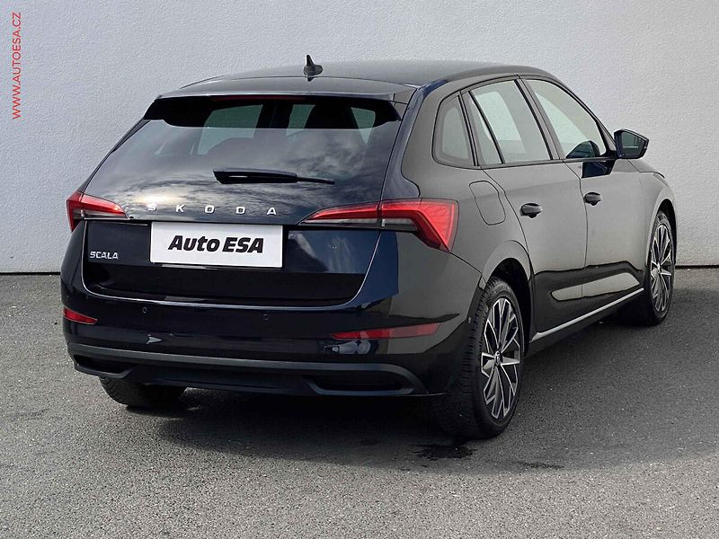 Škoda Scala (2019) 1.5 TSi, Style, Sport, DSG - fotka 4 z 19