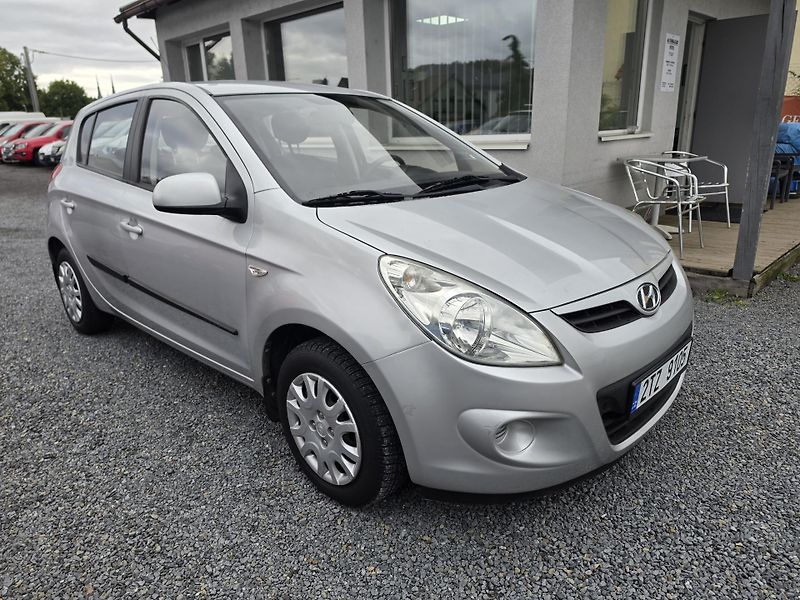 Hyundai i20 1.4 i Klimatizace  - fotka 1 z 14