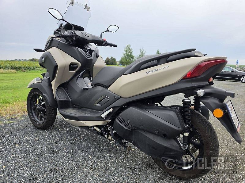 Yamaha Tricity 300 (2023) - fotka 6 z 15