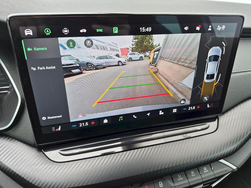 Škoda Octavia (2025) Sportline 1.5 TSI 110kW MHEV D - fotka 17 z 30