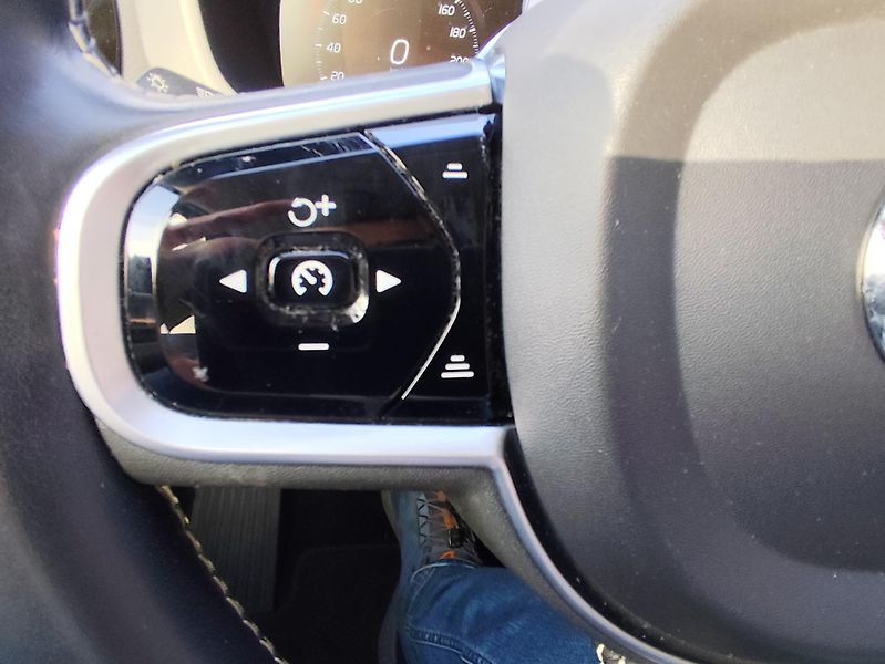 Volvo XC60 (2020) XC 60,aut., - fotka 9 z 32
