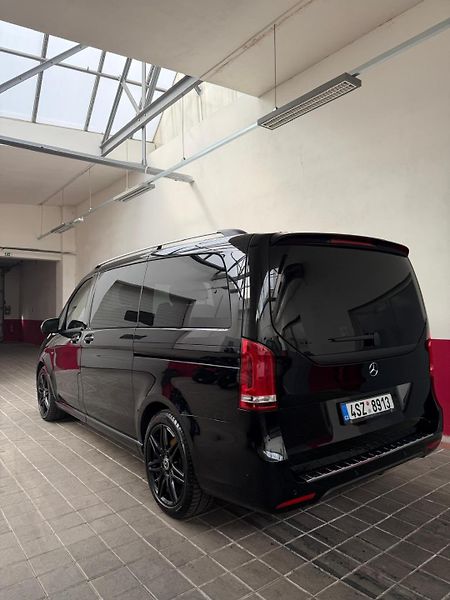 Mercedes-Benz Třídy V 250 d Exclusive , AMG, 4 MATIC - fotka 7 z 27