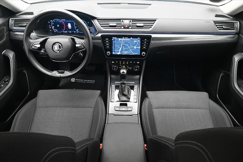 Škoda Superb 2,0 TDI 110 kW DSG Style Záruk - fotka 15 z 33