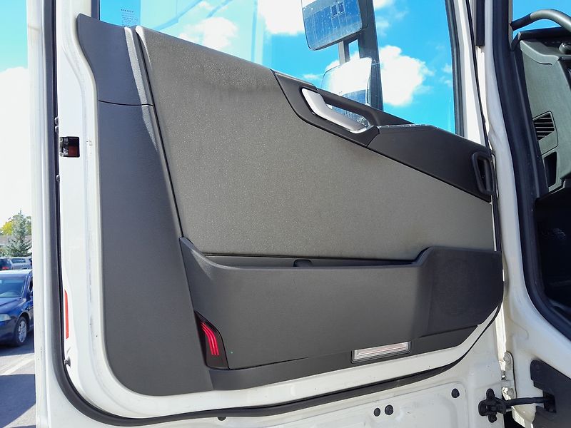 Volvo FH 460 I-Safe LowDeck - fotka 12 z 42