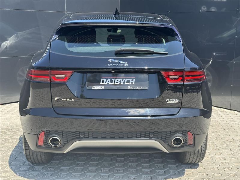 Jaguar E-Pace 2,0 D150 S AWD AT DPH - fotka 8 z 28