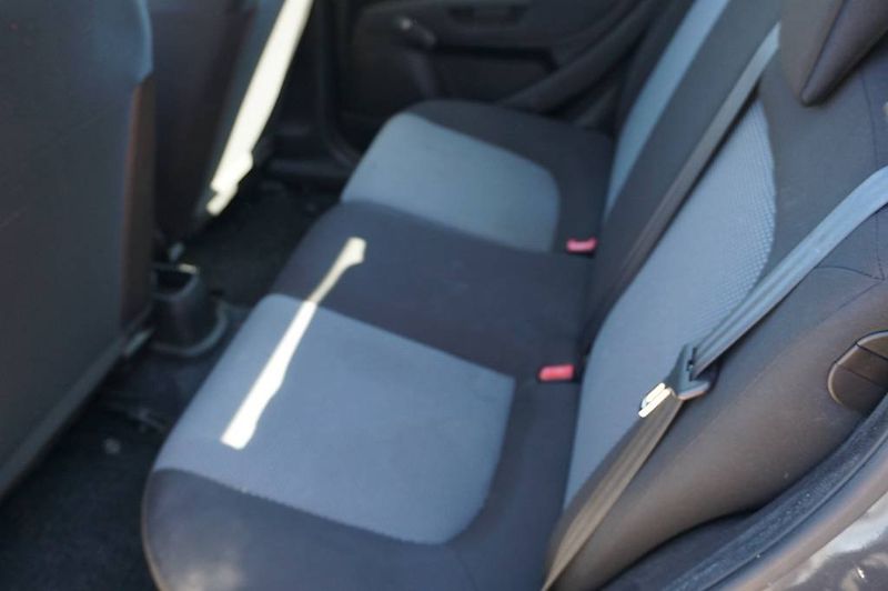 Fiat Punto (2011) 1,2 - fotka 8 z 20