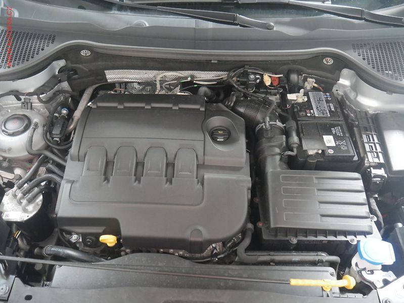 Škoda Karoq (2019) 2.0 TDi, Ambition, LED, navi - fotka 7 z 24