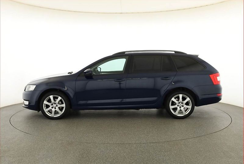 Škoda Octavia (2015) 2.0 TDI, Tempomat - fotka 3 z 19