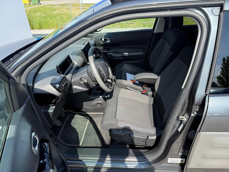 Citroën C4 Cactus 1.6 BlueHDi 73kW - fotka 11 z 27