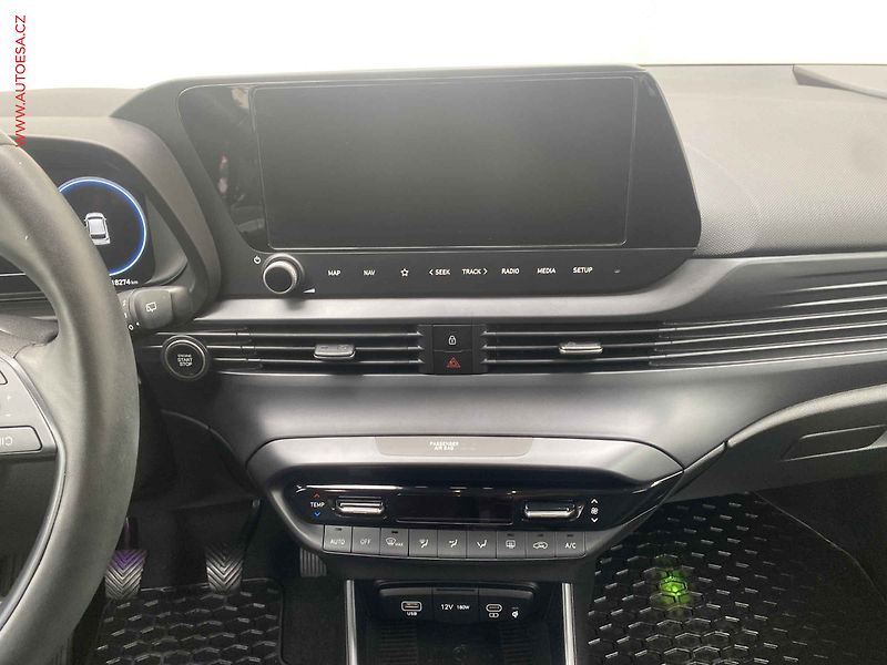Hyundai i20 (2024) 1.0 T-GDi, 1.maj,ČR, Style - fotka 12 z 19