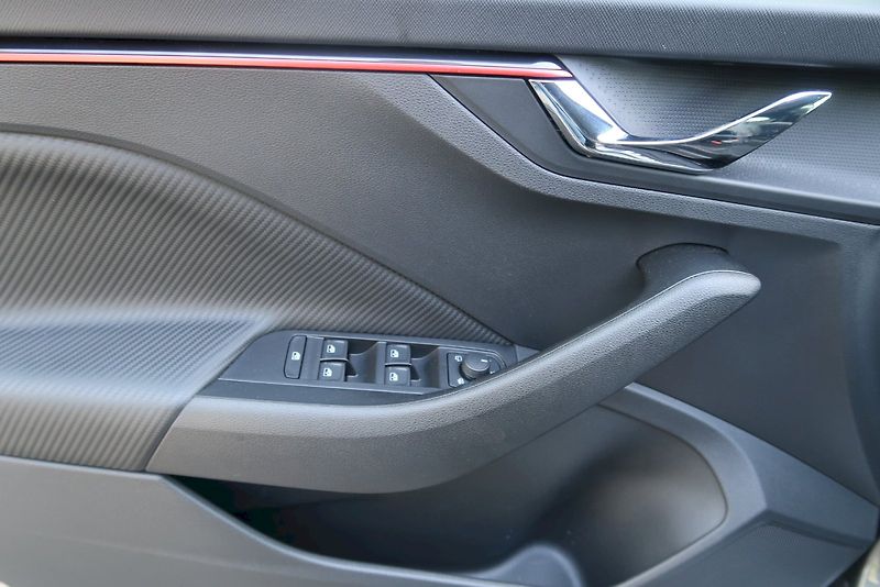 Škoda Scala (2025) Monte Carlo 1,5 TSi/110 kW DSG - fotka 17 z 31