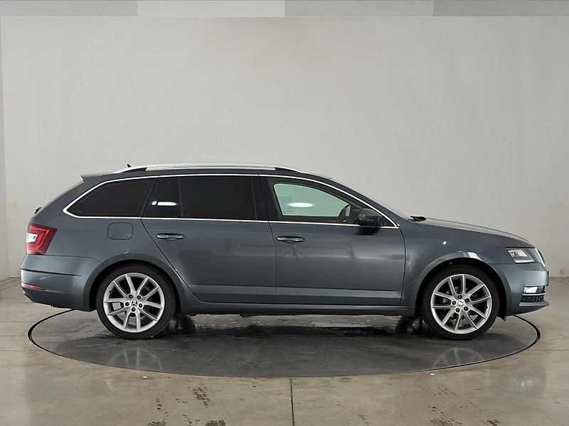 Škoda Octavia Style DSG - fotka 16 z 30