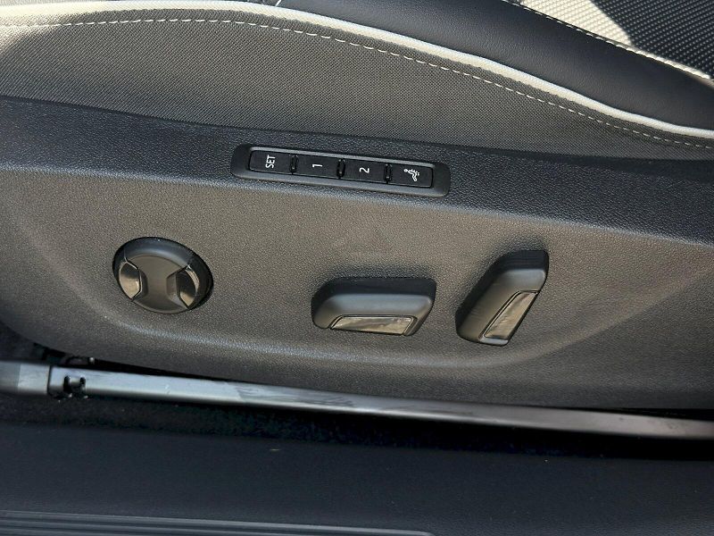 Škoda Enyaq (2026) RS 84 kWh 250 kW 1° převodovka - fotka 15 z 24